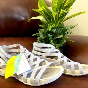 Baretraps Venetian sandals